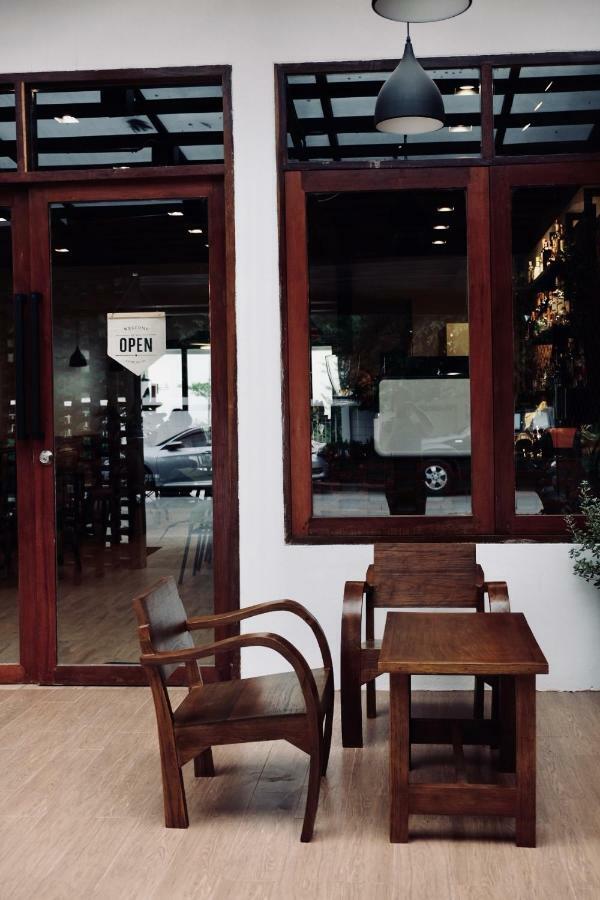 Slee Hostel Chiangmai (Adults Only) Chiang Mai Zewnętrze zdjęcie
