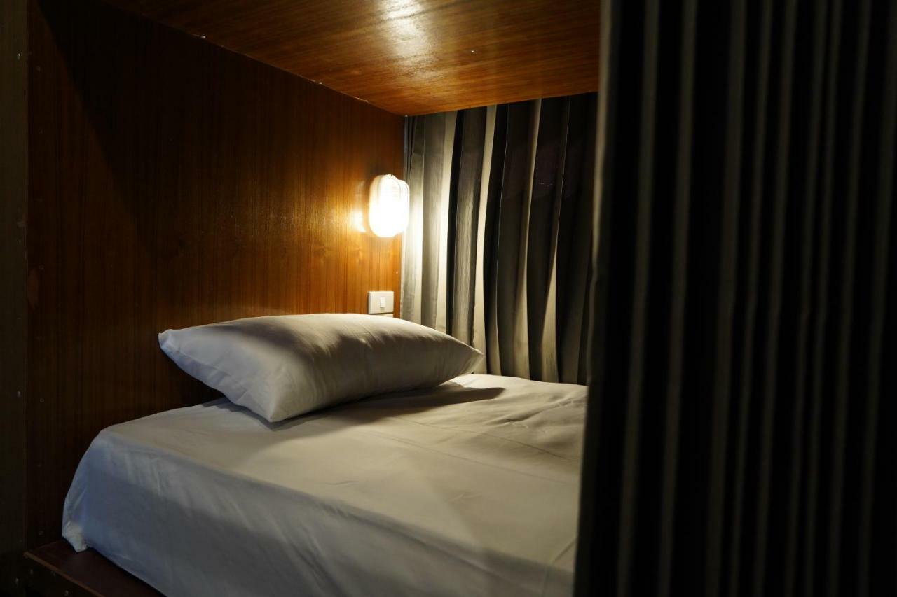 Slee Hostel Chiangmai (Adults Only) Chiang Mai Zewnętrze zdjęcie