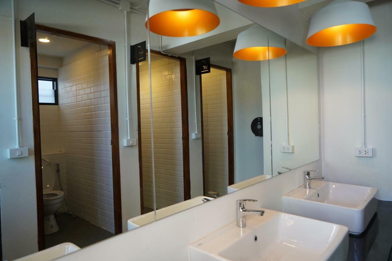 Slee Hostel Chiangmai (Adults Only) Chiang Mai Zewnętrze zdjęcie